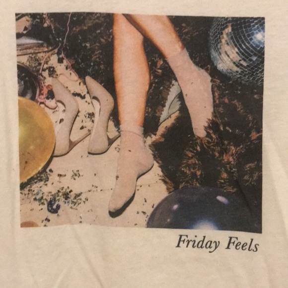 “Friday Feels” White T shirt - Picture 2 of 5